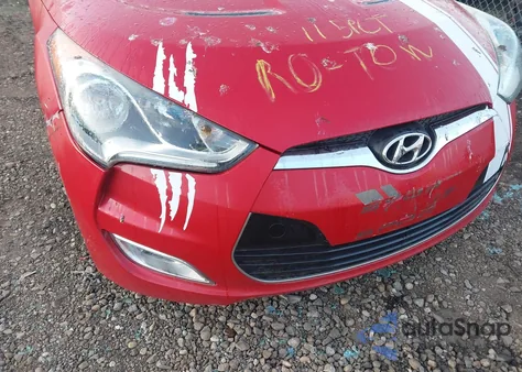 2013 Hyundai Veloster Base W/Black из США, поврежденный, VIN KMHTC6AD6DU142906